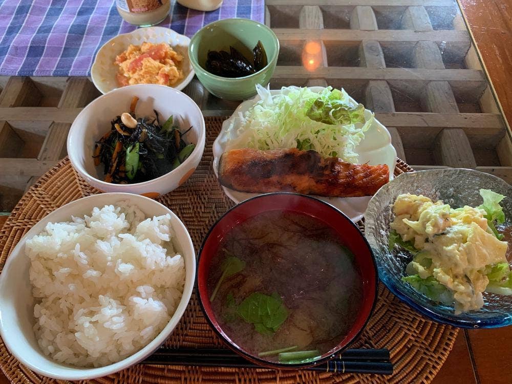 和
