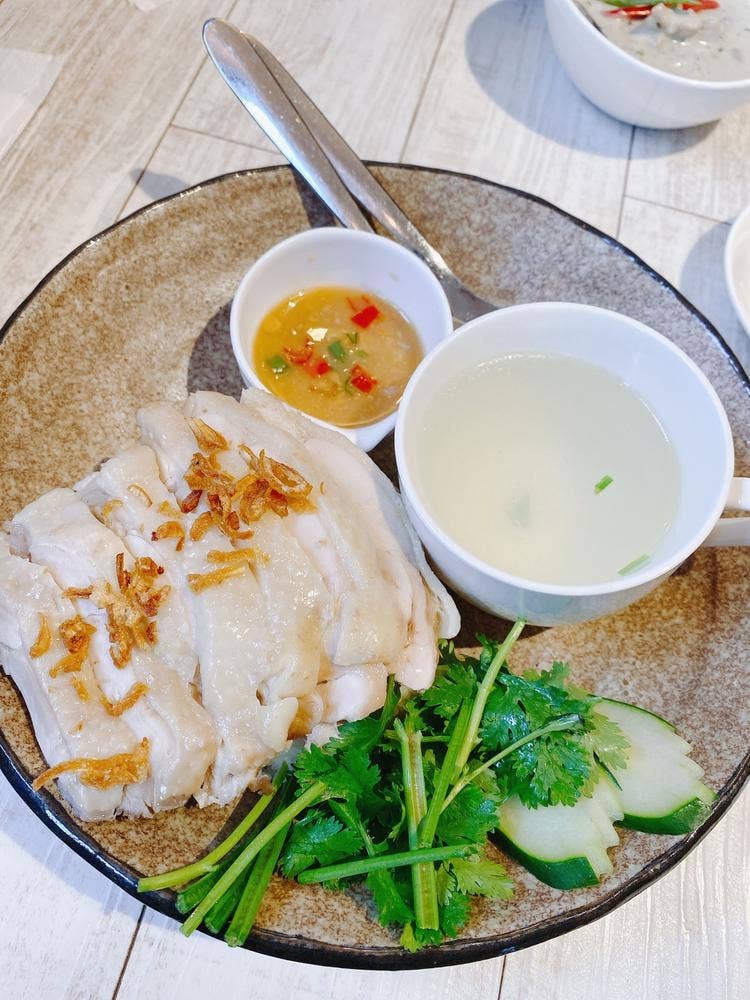 のんき飯屋 ドチェチェ