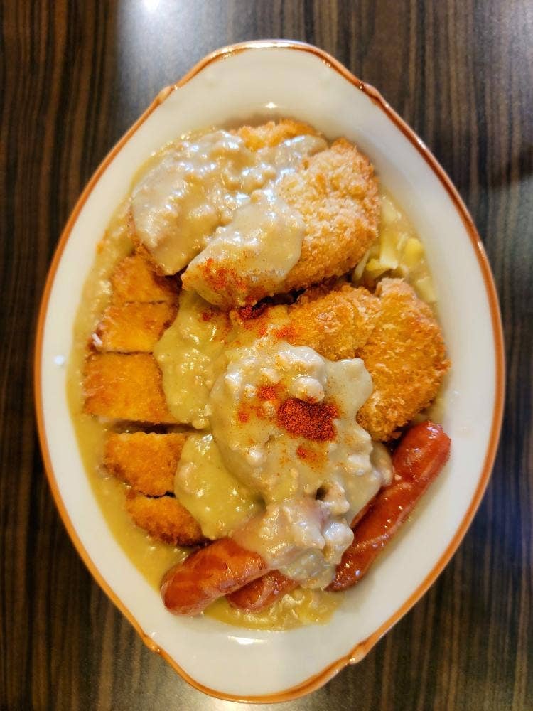 白カレーの店 1/f ゆらぎ