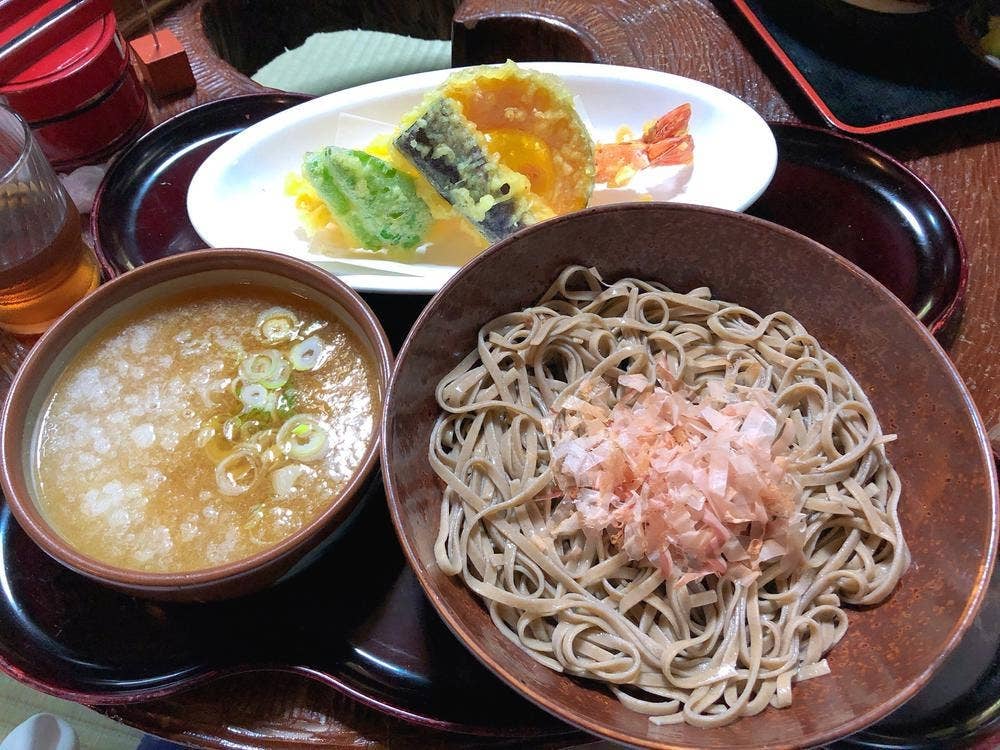めん房 新月亭