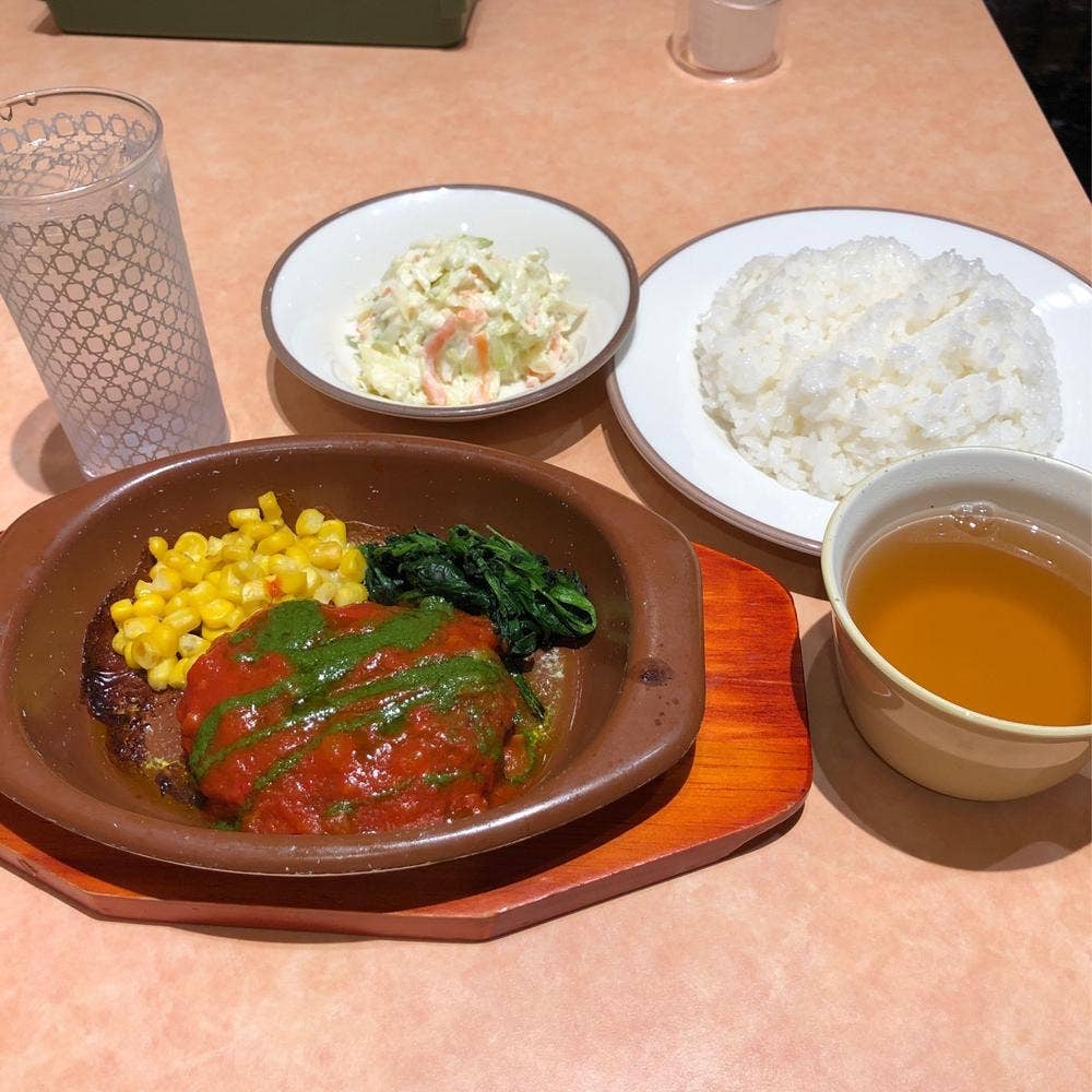 サイゼリヤ LABI千里店