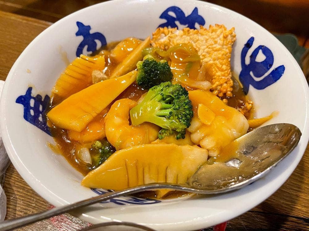 広東餃子房 伊川谷店