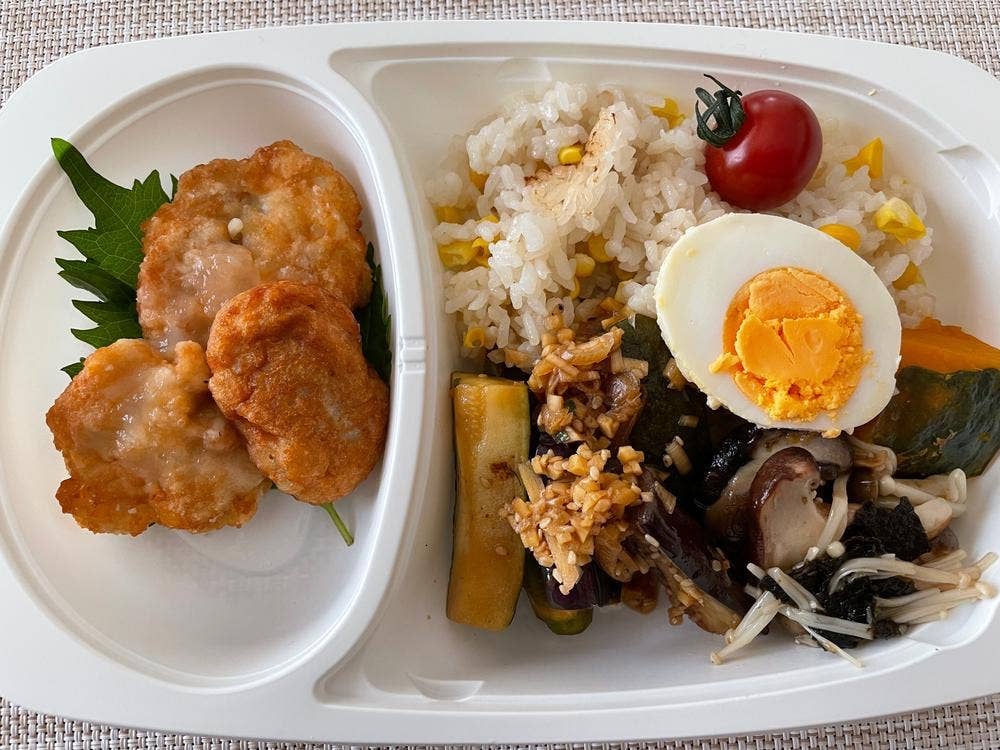 smallkitchens 晴れの場店
