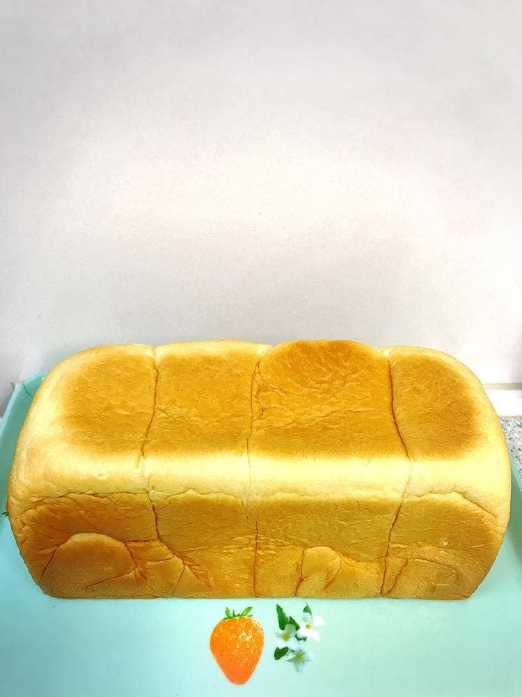 高級食パン専門店 よう治 境店