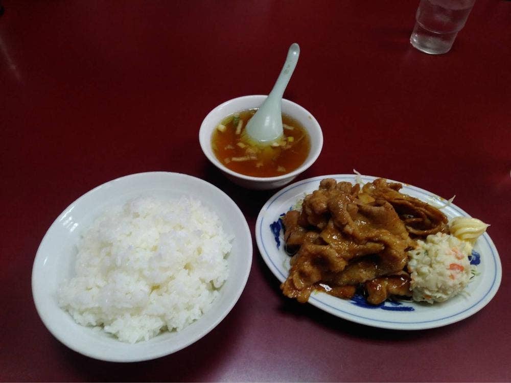 中華料理 赤尾飯店