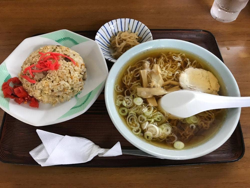 本長食堂