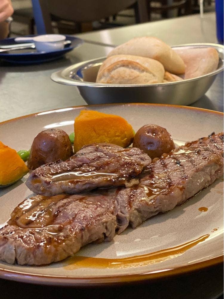 フランス料理レジョン