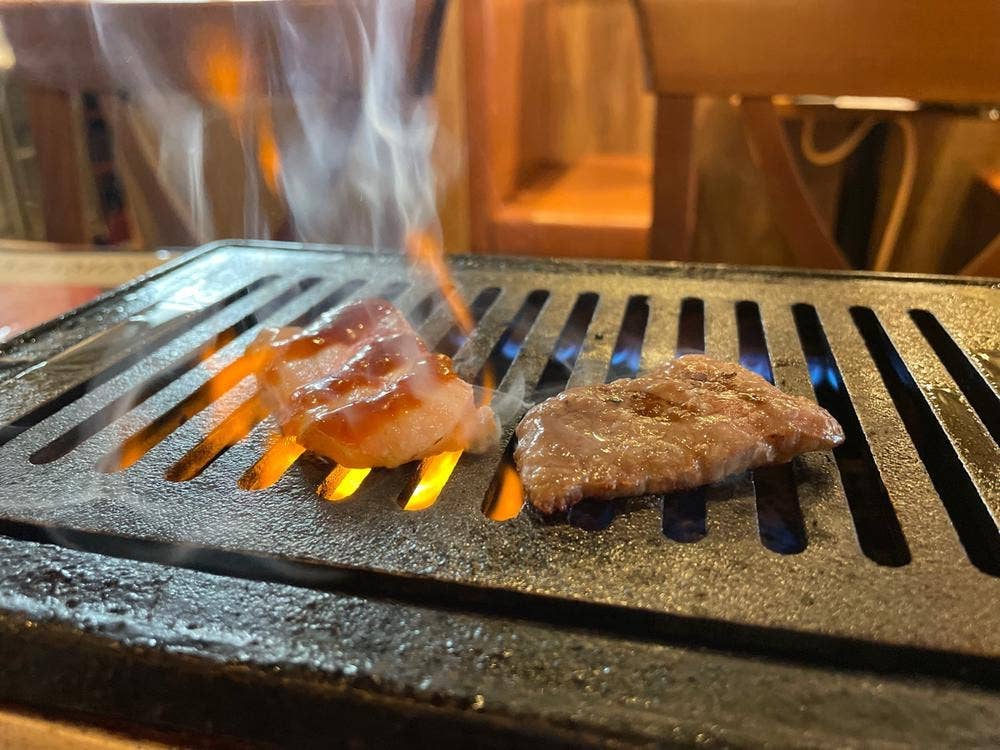 USHIHACHI あざみ野店