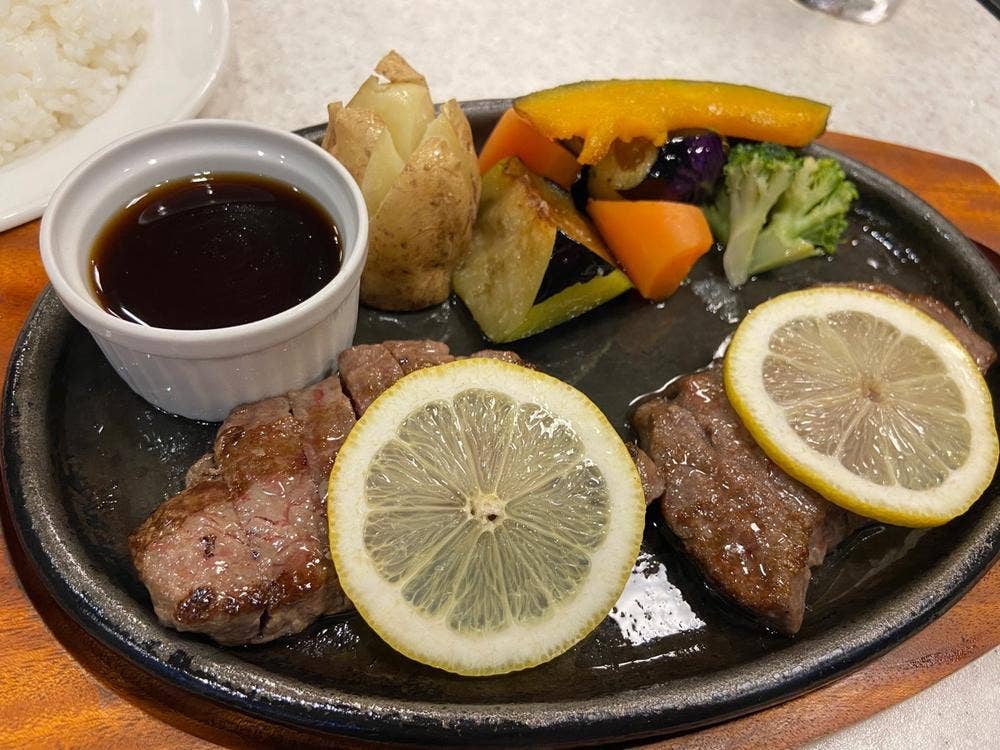 レストラン四季