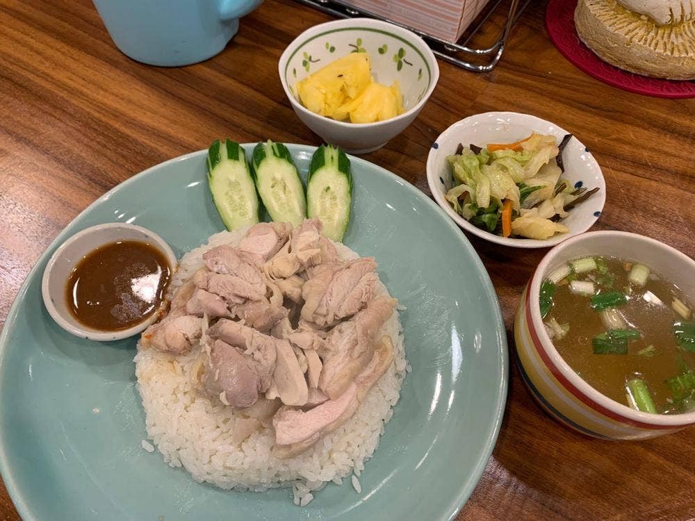 タイ ラック タイ