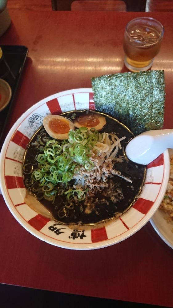 博多麺王 久山店