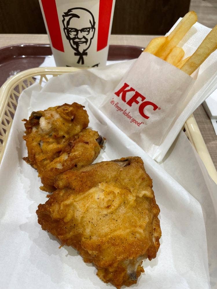 ケンタッキーフライドチキン ウイング上大岡店