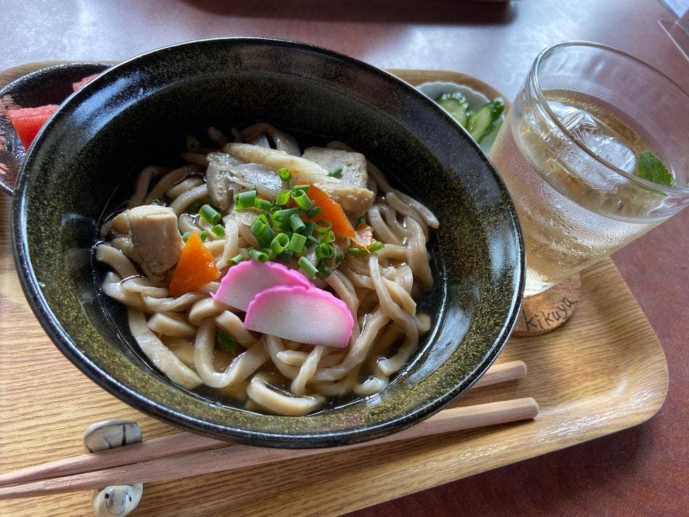 花笑み きくや
