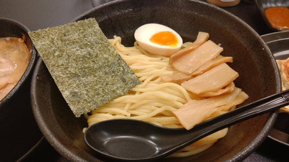 あらじん
