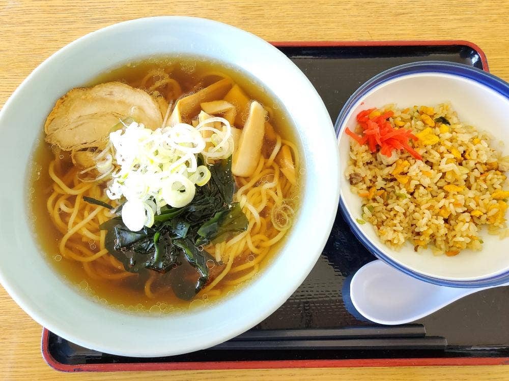 越乃庭 お食事処