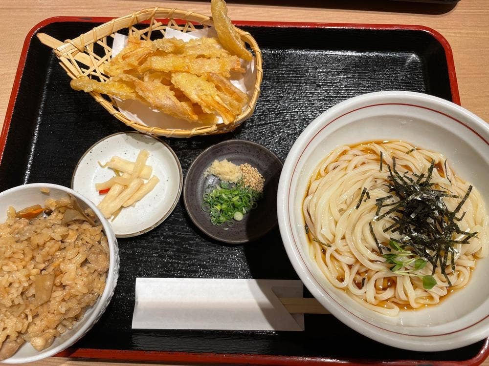 能古うどん イオンモール福岡店