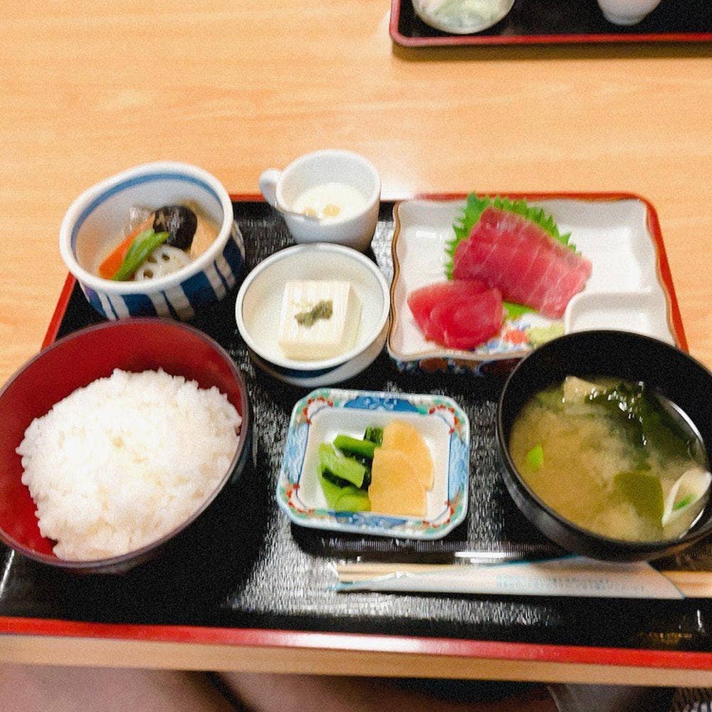 食事処まぐろ屋