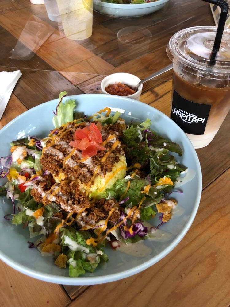 HAPI TAPI cafe & bar