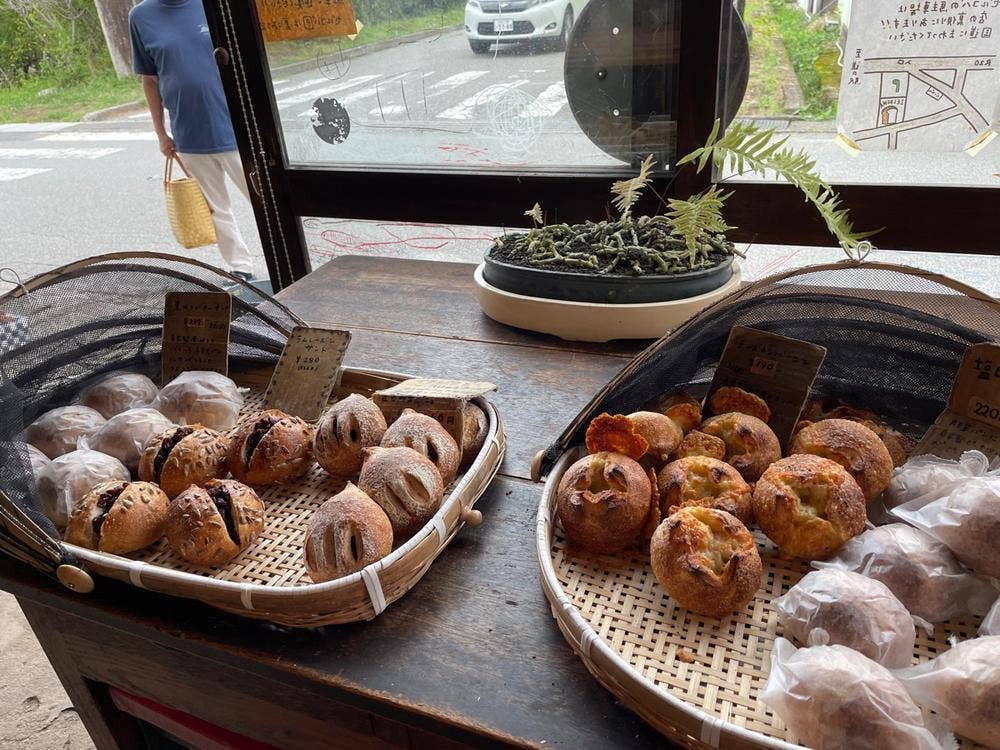 パン工房 ゼルコバ