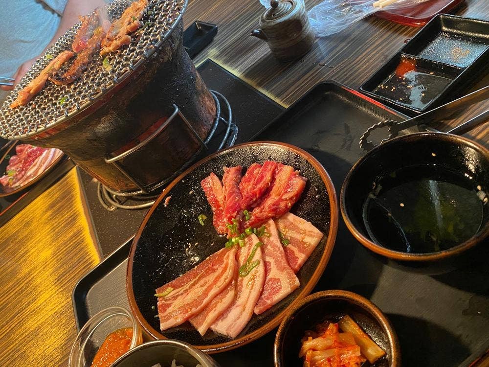 炭火焼肉 七輪房 稲田堤店