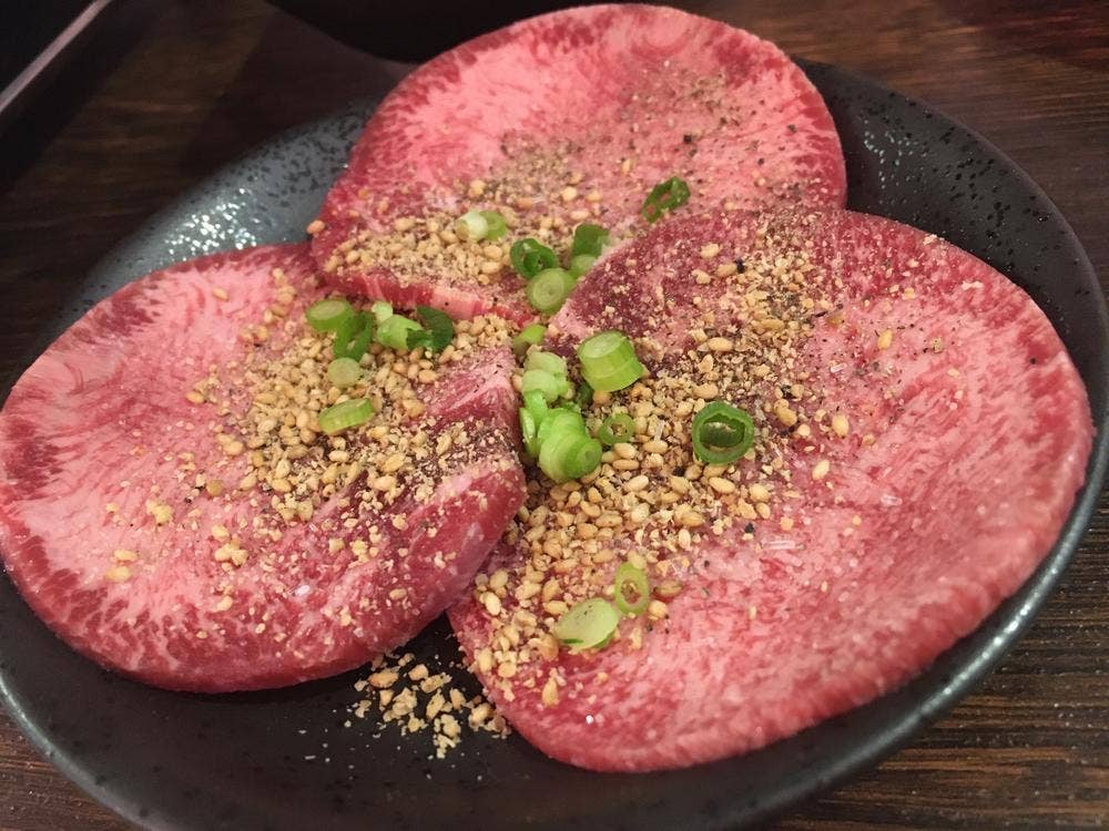 ホルモン酒場 いっしん