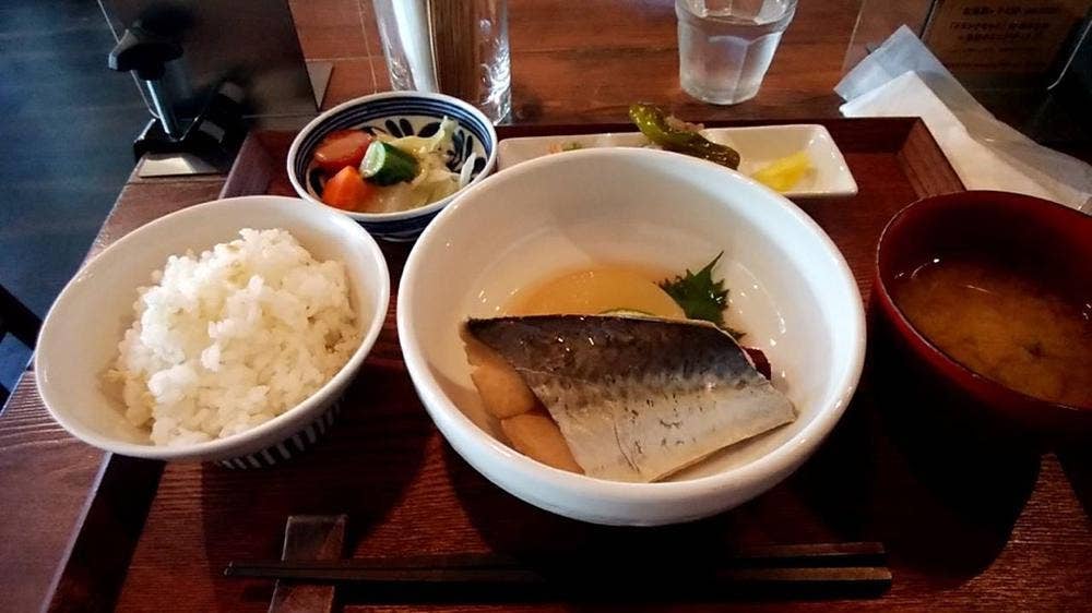 ごはん×カフェ madei