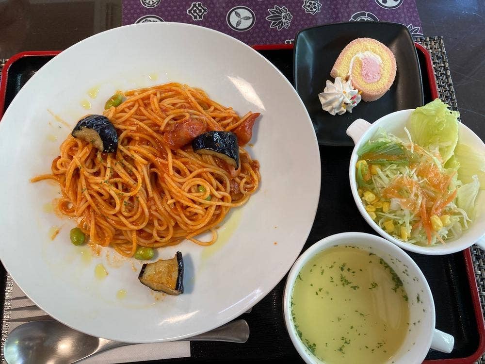 松屋レストラン 福島片岡鶴太郎美術庭園