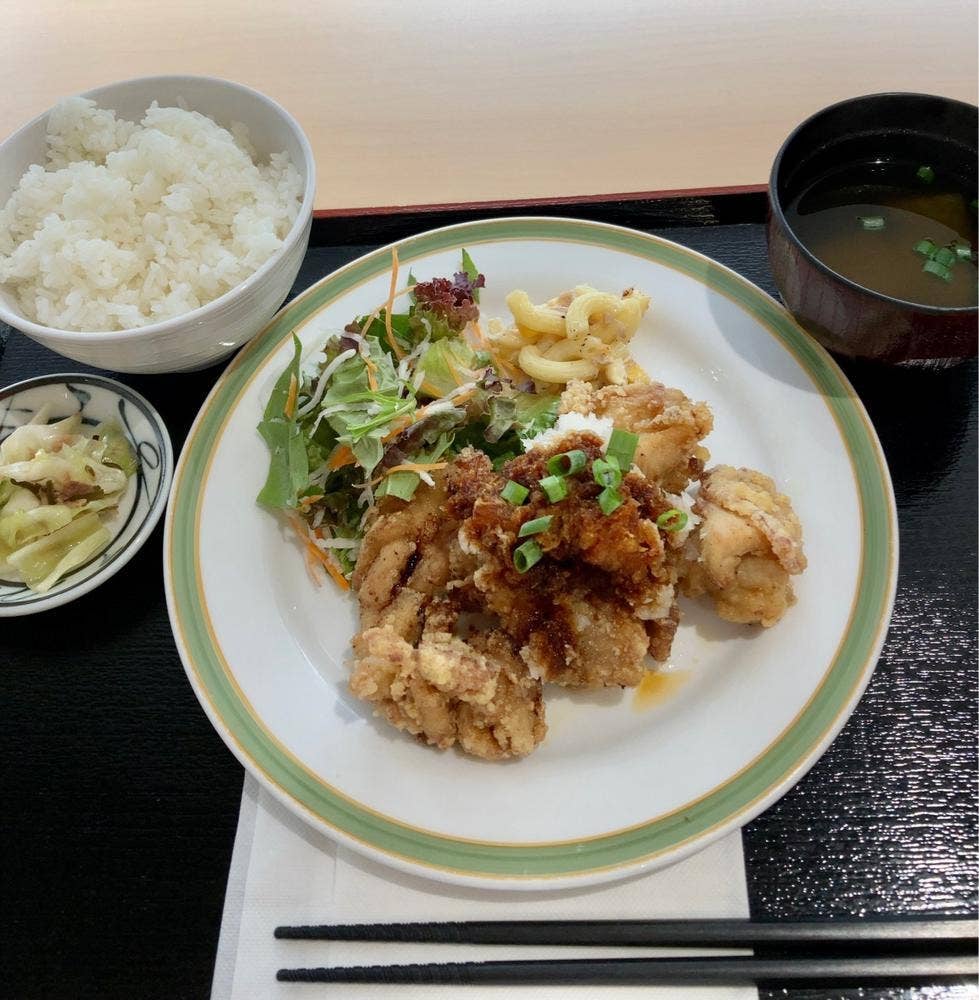 龍のす食堂