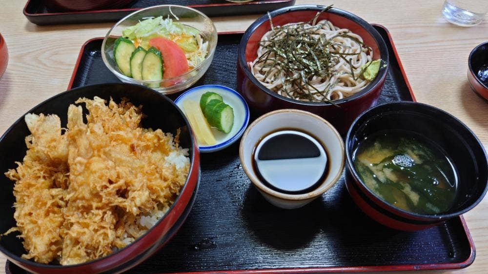 やます食堂