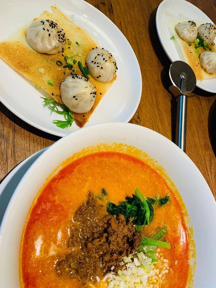 小籠包と担々麺 Din's イオンモール白山店