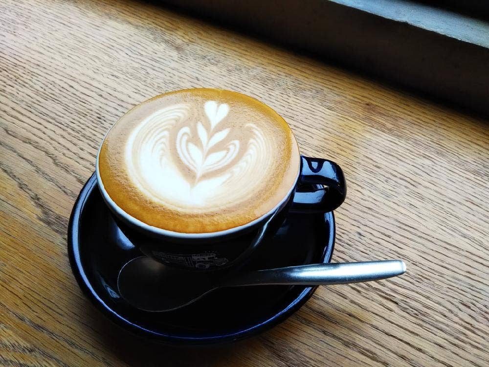 SCHOOL BUS COFFEE STOP KYOTO
