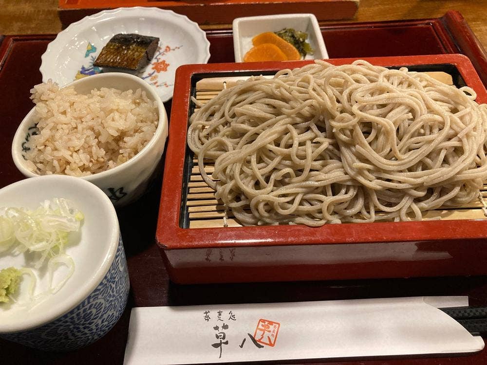 蕎麦処 草八 日田本店