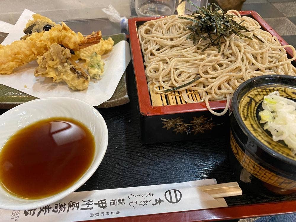 新宿甲州屋蕎麦店