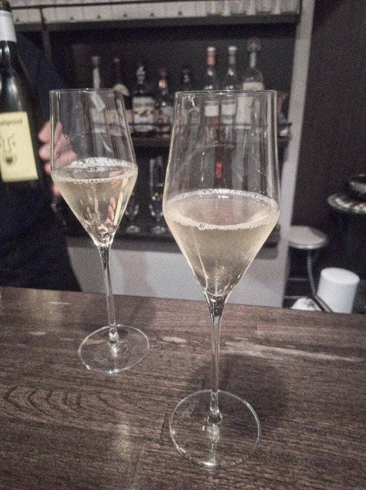 WINE Bar RM