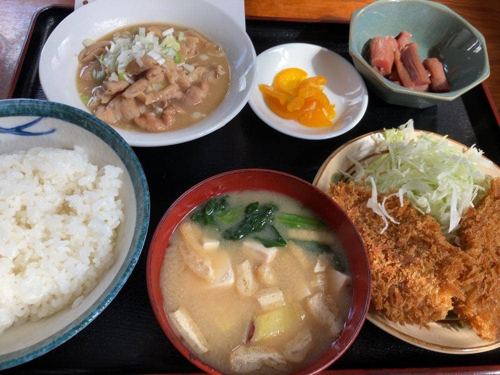 飯野屋