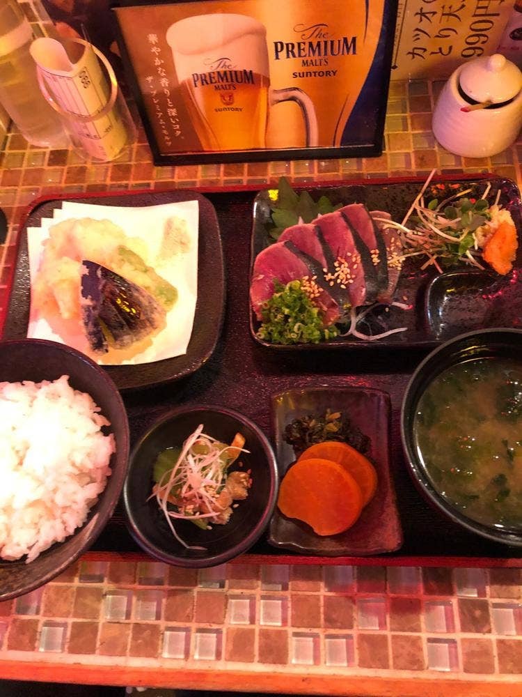おばんざいバー 博多漁家 しらすくじら ウメキタフロア店