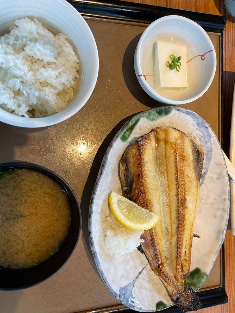 やよい軒 武蔵村山本町店
