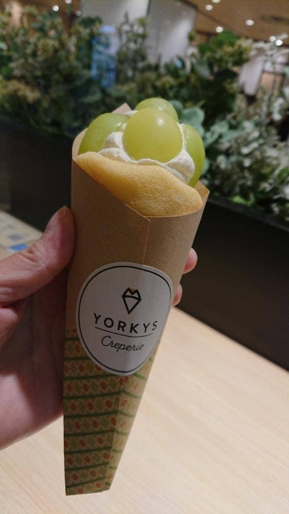ヨーキーズ クレープリー