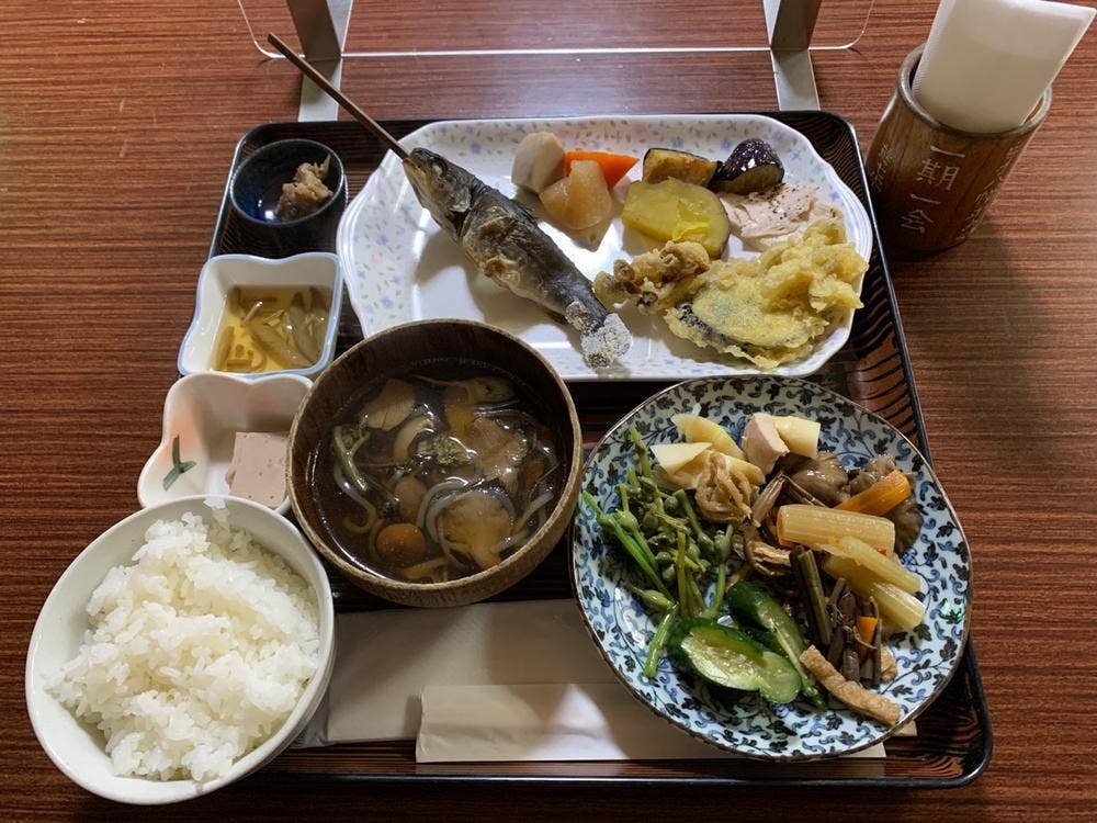 藤七温泉 彩雲荘