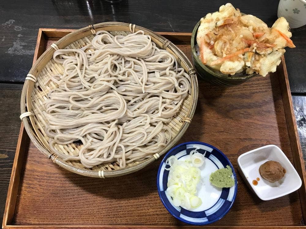 二葉屋 東区役所店