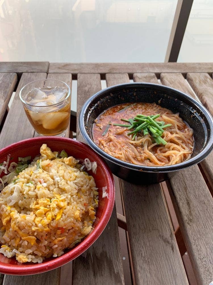 宮崎辛麺 響 百人町店