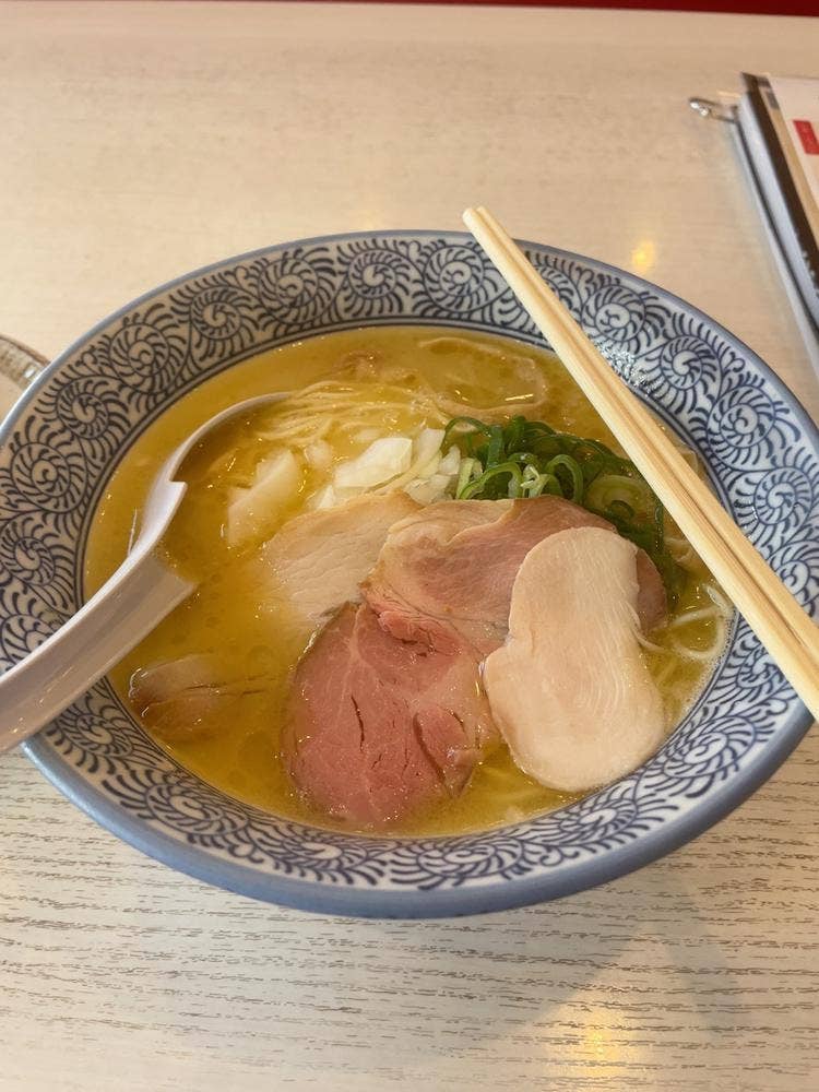 麺屋カモメ亭
