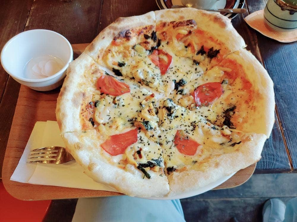 ピザカフェ おひさまや