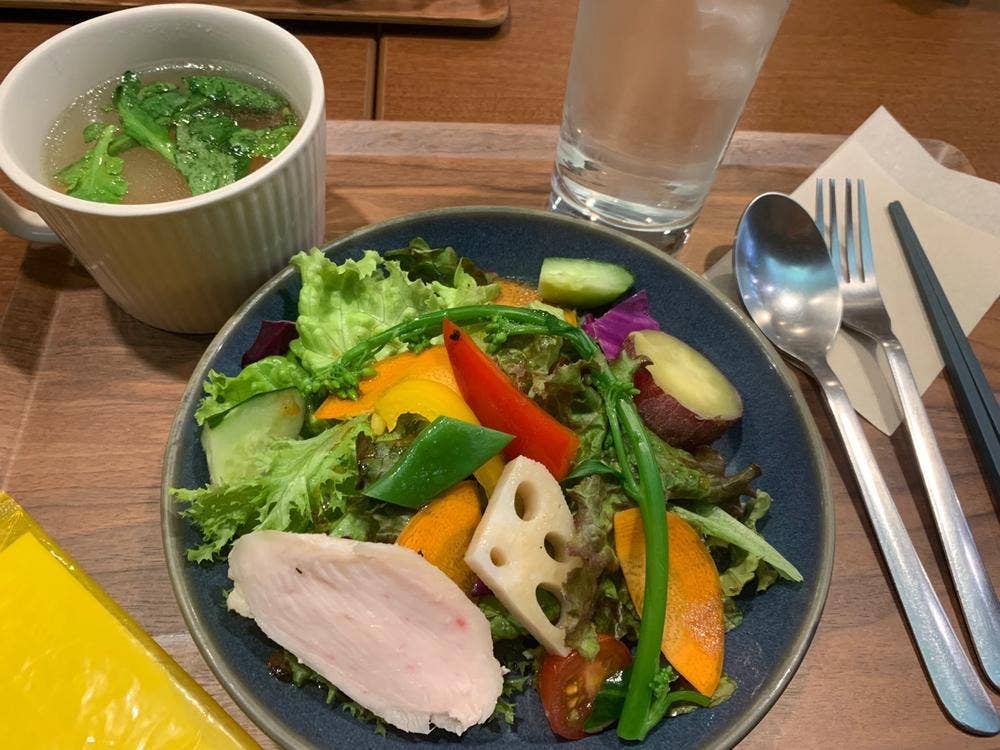 cafe STAND+