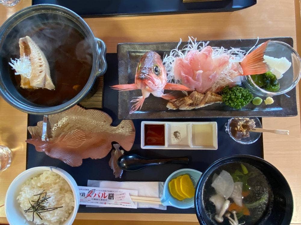 レストラン竜泊