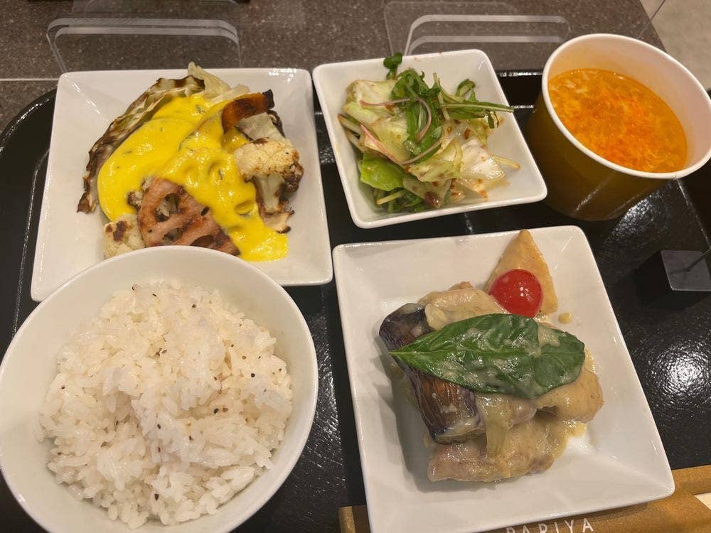 PARIYA DELICATESSEN