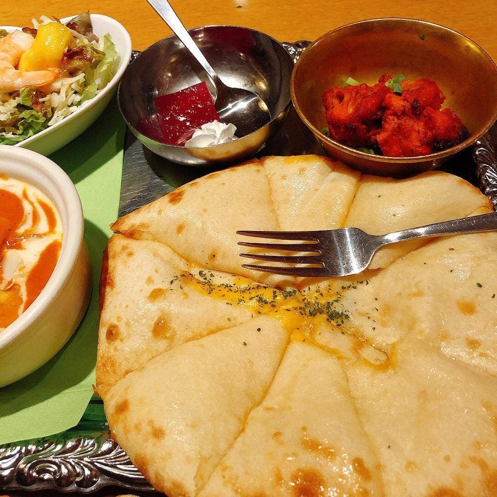 TOMBOY 106 モアイカフェ 渋谷道玄坂店