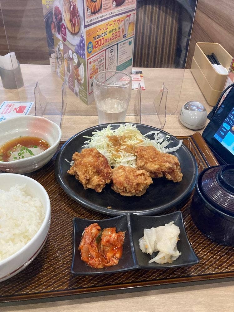 ガスト 穴川インター店