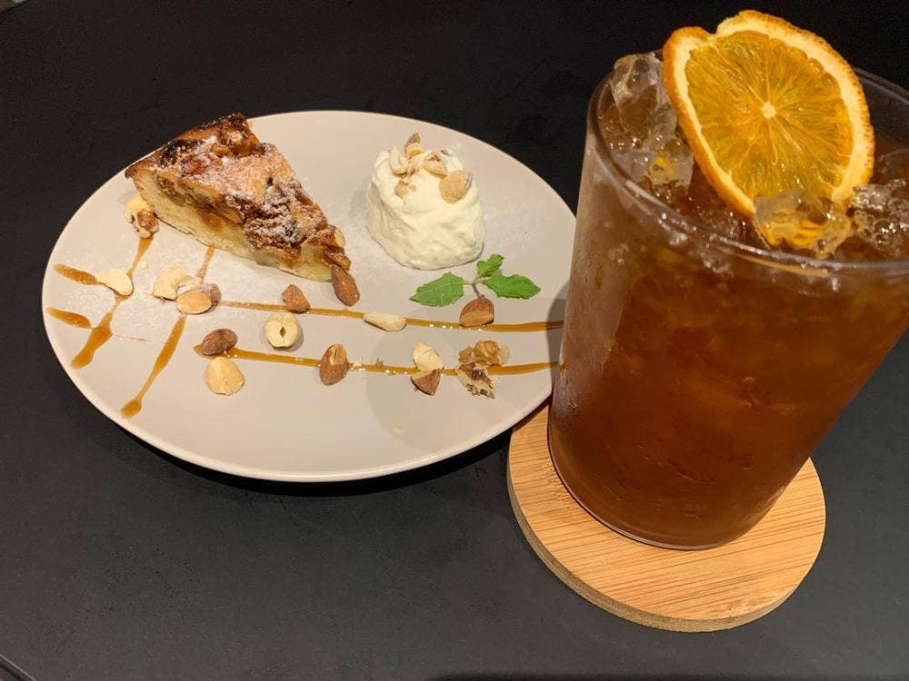 CAFE bloom