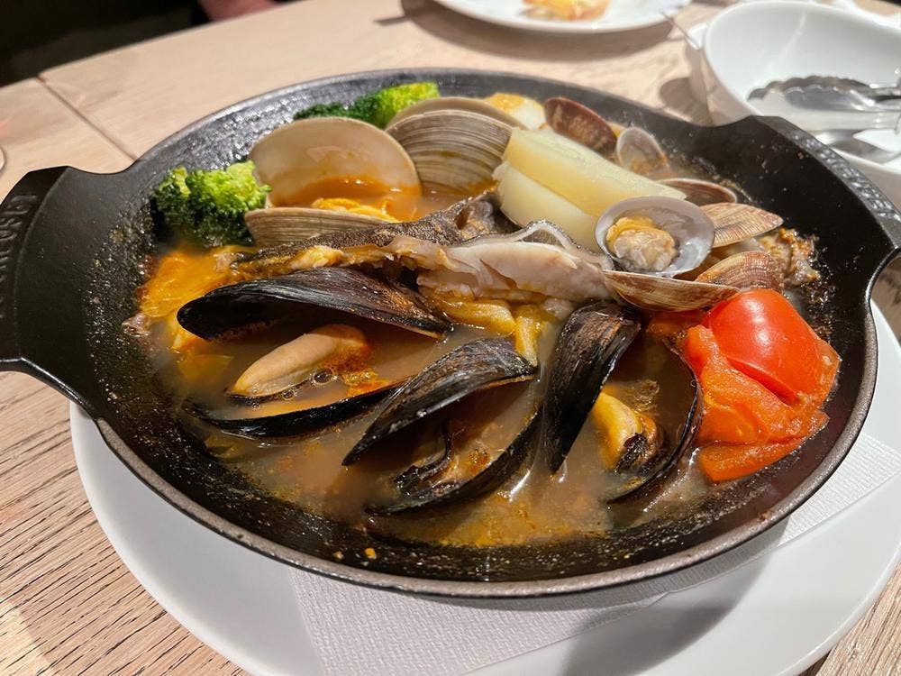 Fresh Seafood Bistro SARU 代々木上原